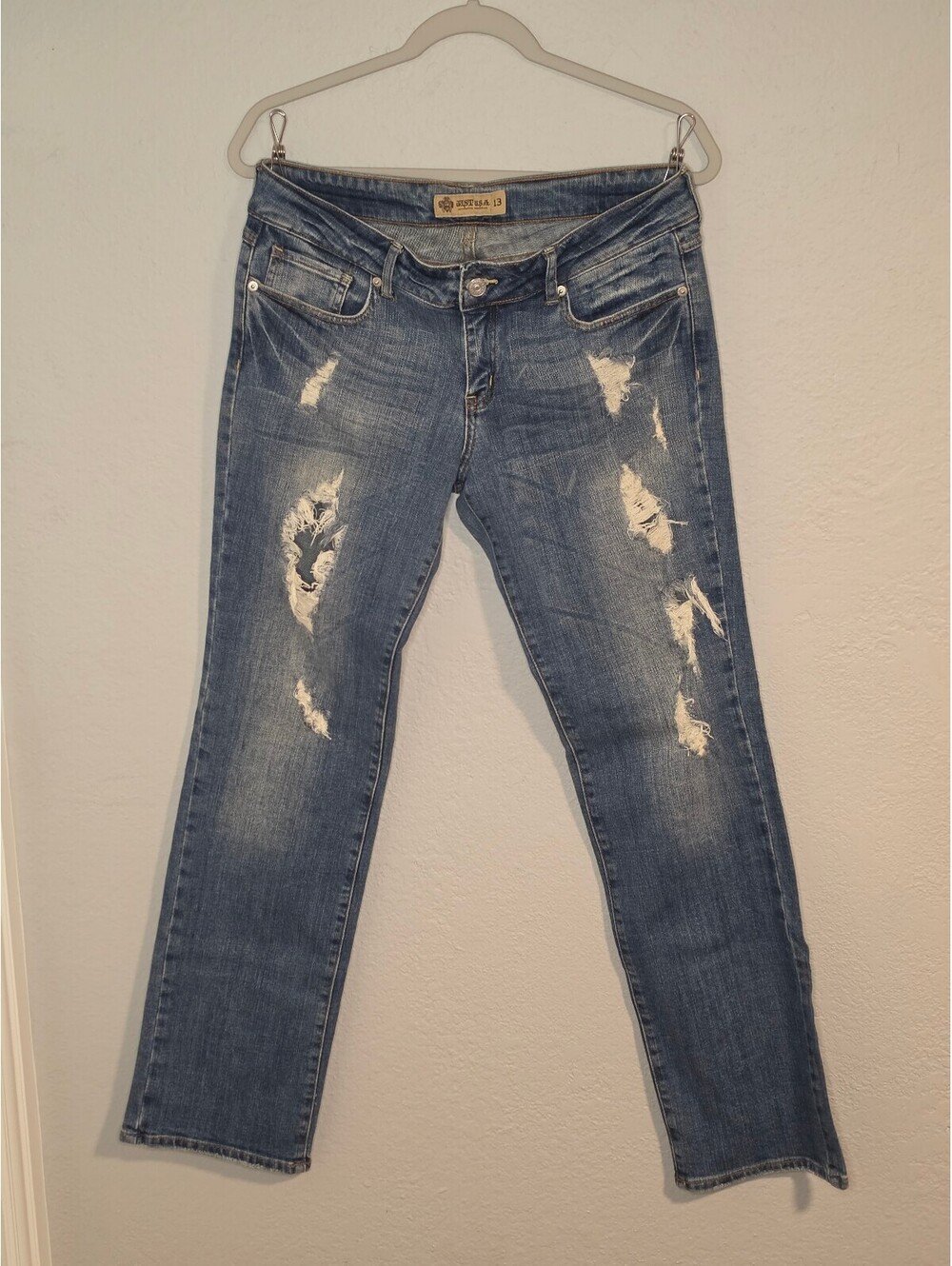 Just USA Women's Size 13 Distressed Blue Denim Jeans